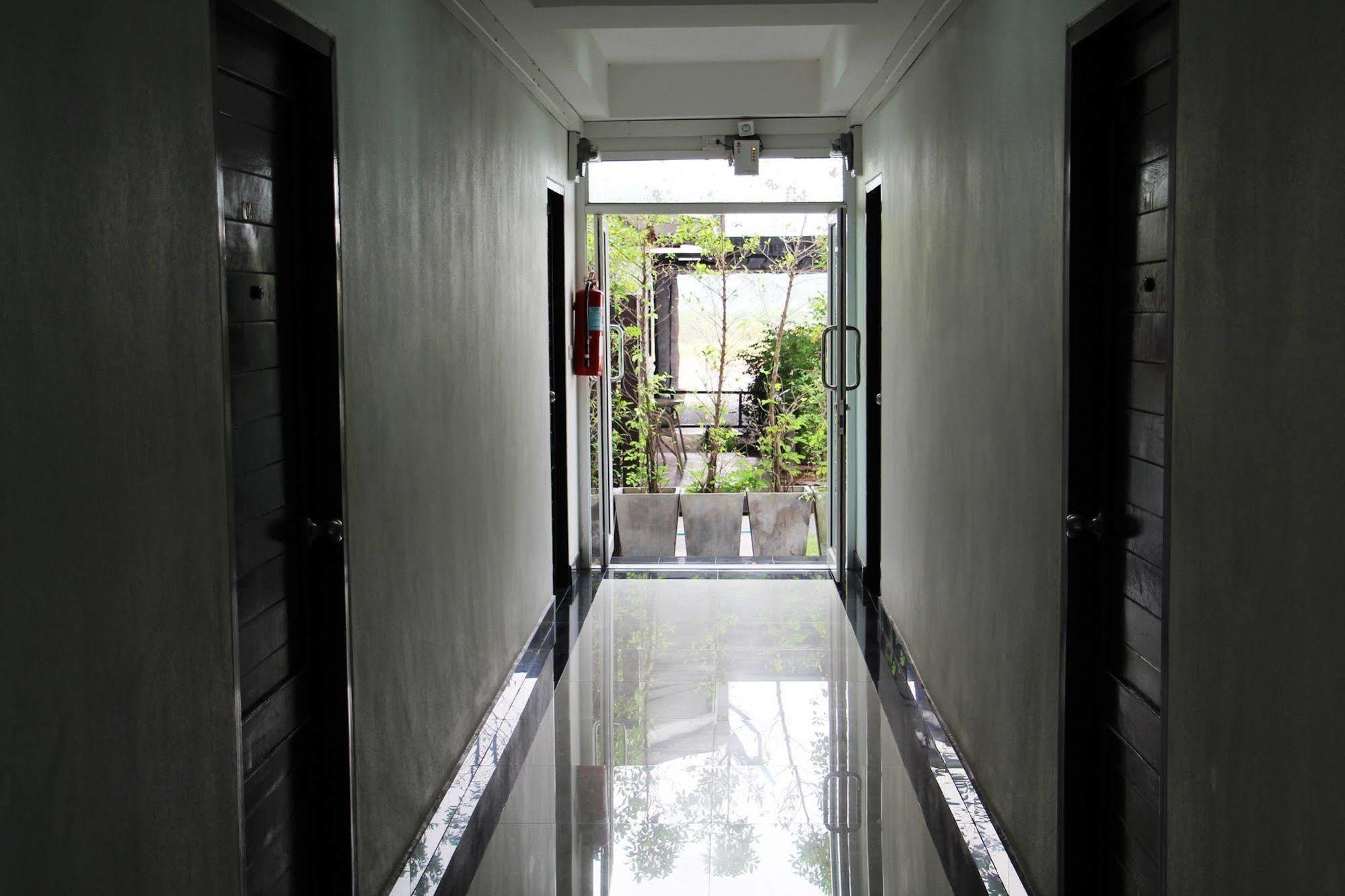 Modern Inn By Saifon Nong Khai Exterior photo