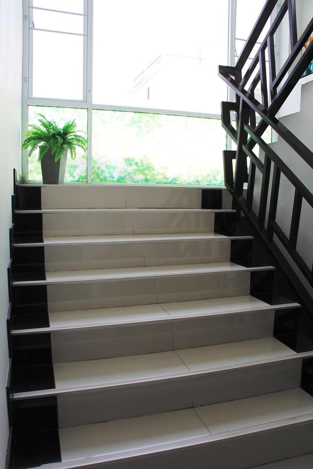 Modern Inn By Saifon Nong Khai Exterior photo